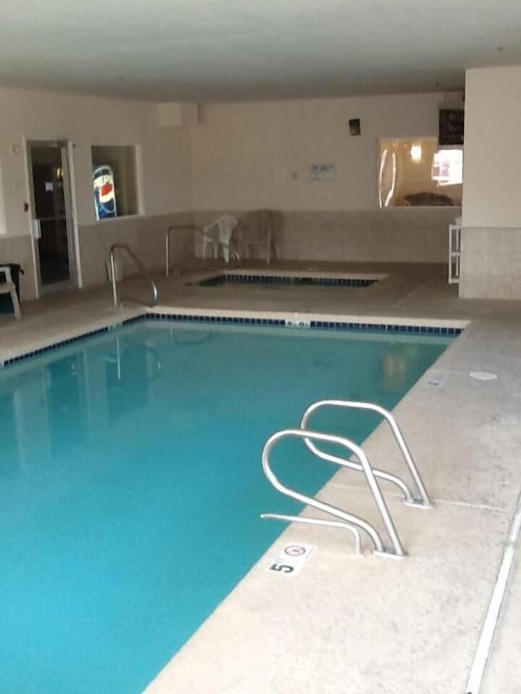 Hotel 6-nephi, Ut Nephi