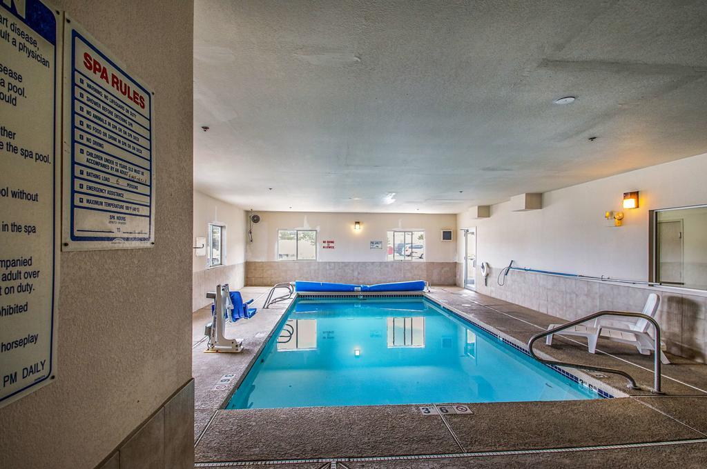 Hotel 6-nephi, Ut 2*